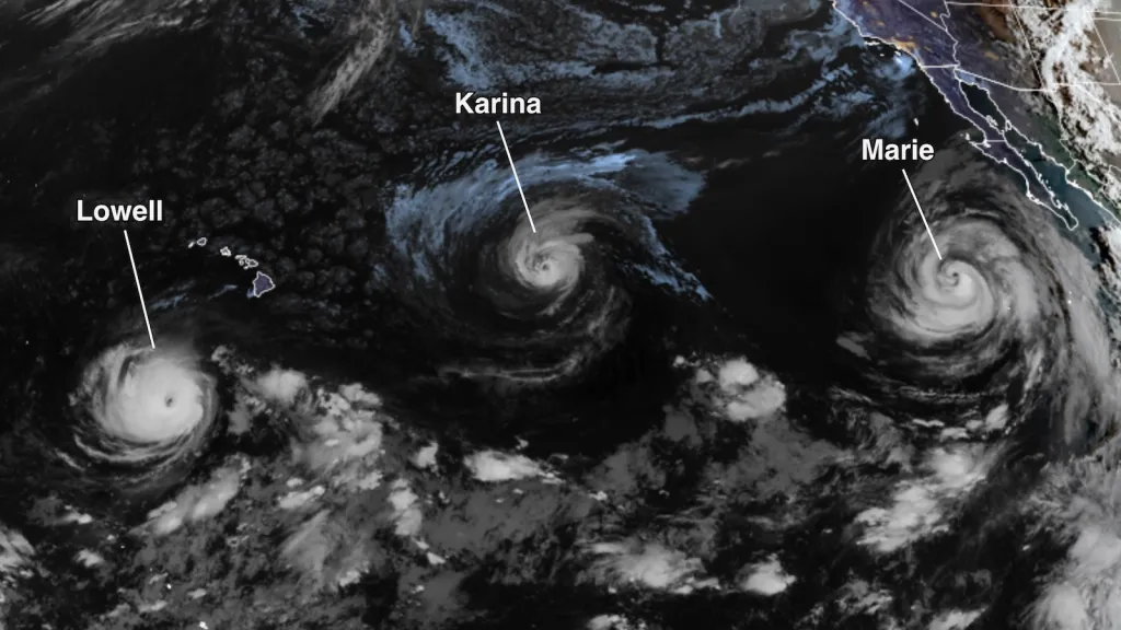 Image accompanying: How close to Hawaii will Hurricane Lowell get?
